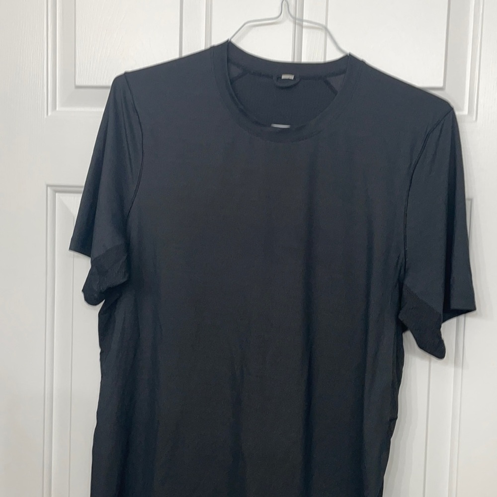 Lululemon shirt